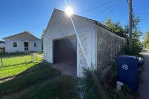 417 Central Ave SE, Bemidji, MN 56601 - Photo 12