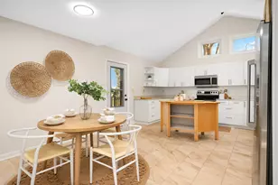 783 Berwood Ave, Vadnais Heights, MN 55127 - Photo 10