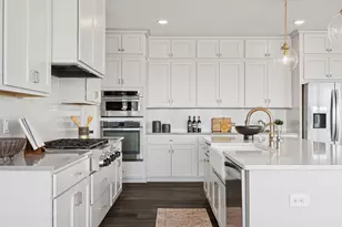 845 Juniper Cir N, Lake Elmo, MN 55042 - Photo 14