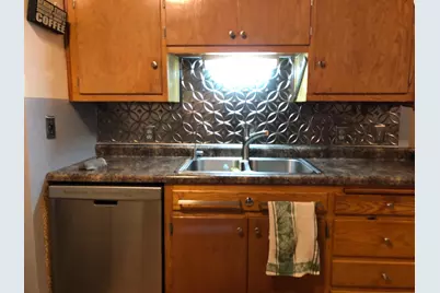 672 Surrey Avenue, Saint Paul, MN 55106 - Photo 8