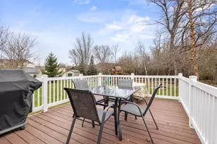 1141 Blackbird Dr SW, Hutchinson, MN 55350 - Photo 10