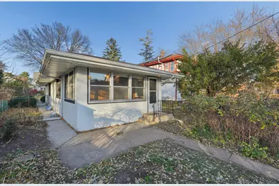 990 Hawthorne Avenue E, Saint Paul, MN 55106 - Photo 26