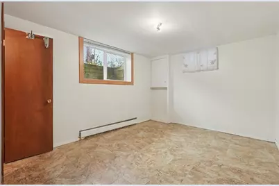 990 Hawthorne Avenue E, Saint Paul, MN 55106 - Photo 18