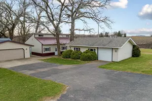 33599 322nd St, Le Sueur, MN 56058 - Photo 26