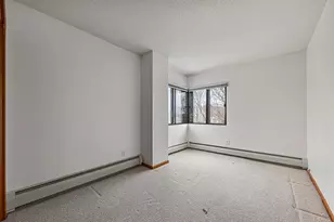 1111 Elway St, Saint Paul, MN 55116 - Photo 38