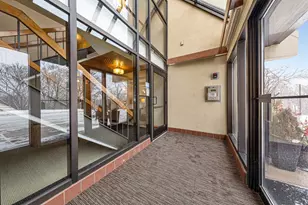 1111 Elway St, Saint Paul, MN 55116 - Photo 8