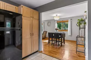 5391 Raymond Ave, Mounds View, MN 55112 - Photo 10