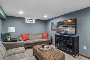 5391 Raymond Ave, Mounds View, MN 55112 - Photo 26