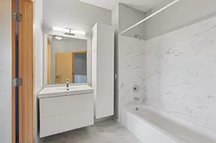 150 E Burnsville Pkwy, Burnsville, MN 55337 - Photo 16