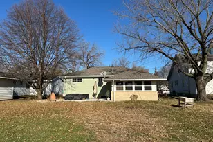 505 NW Bergen St, Adams, MN 55909 - Photo 32