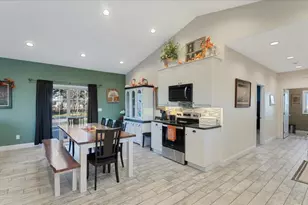 4010 40th Ave SW, Montevideo, MN 56265 - Photo 14