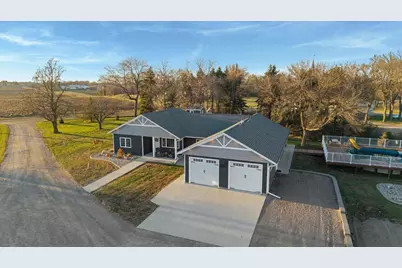 4010 40th Avenue SW, Montevideo, MN 56265 - Photo 2