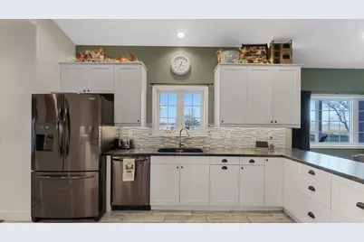 4010 40th Avenue SW, Montevideo, MN 56265 - Photo 12