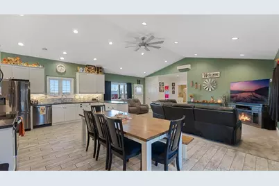 4010 40th Avenue SW, Montevideo, MN 56265 - Photo 10