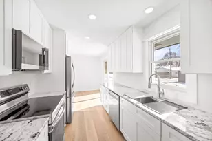 10063 99th Pl N, Maple Grove, MN 55369 - Photo 2