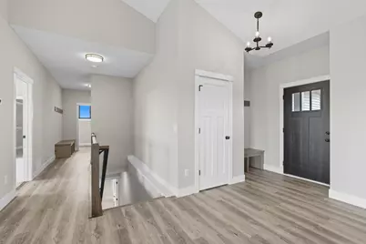 1434 E Oaks Trail, Houlton, WI 54082 - Photo 2