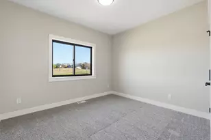 1434 E Oaks Trail, Houlton, WI 54082 - Photo 18