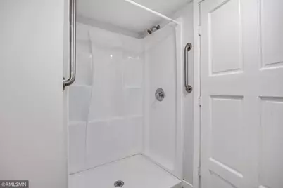 2181 Sunrise Drive N, Maplewood, MN 55117 - Photo 24