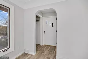 2181 Sunrise Dr N, Maplewood, MN 55117 - Photo 16