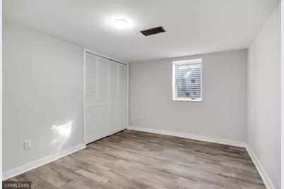 2181 Sunrise Drive N, Maplewood, MN 55117 - Photo 22