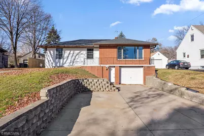 2181 Sunrise Drive N, Maplewood, MN 55117 - Photo 2