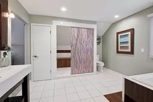 2413 Indian Rd W, Minnetonka, MN 55305 - Photo 28