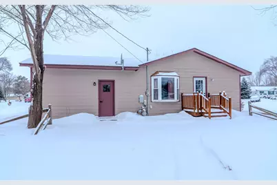 801 10th Street SW, Little Falls, MN 56345 - Photo 2