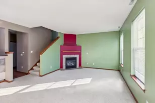 1022 Providence Dr, Shakopee, MN 55379 - Photo 4