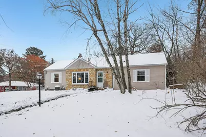 704 Spring Street, River Falls, WI 54022 - Photo 2
