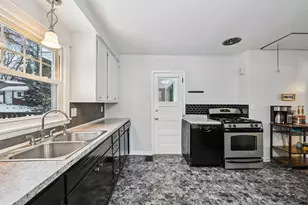 704 Spring St, River Falls, WI 54022 - Photo 24