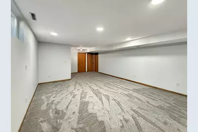 2939 Maple Street N, Fargo, ND 58102 - Photo 36