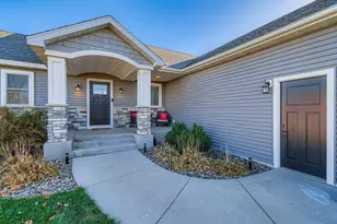 1517 Squirrel Way, New Richmond, WI 54017 - Photo 2