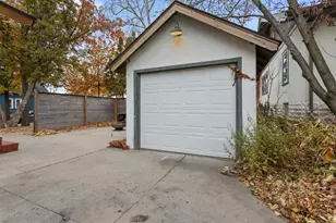 3859 Penn Ave N, Minneapolis, MN 55412 - Photo 20