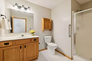 432 Sarazin St, Shakopee, MN 55379 - Photo 40