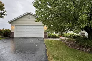 371 Phyllis St, Big Lake, MN 55309 - Photo 2