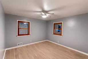 1740 Onacrest Curve, Maplewood, MN 55117 - Photo 8