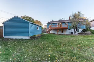 1740 Onacrest Curve, Maplewood, MN 55117 - Photo 14