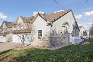 2687 Mallard Dr, Woodbury, MN 55125 - Photo 2