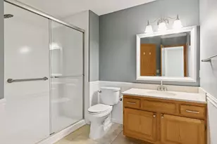 2687 Mallard Dr, Woodbury, MN 55125 - Photo 12