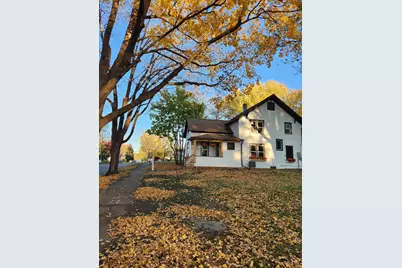 226 W Wyoming Street, Redwood Falls, MN 56283 - Photo 6