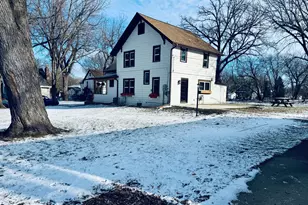 226 W Wyoming St, Redwood Falls, MN 56283 - Photo 32