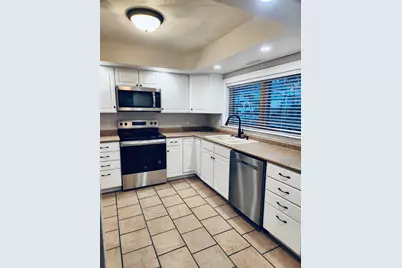 226 W Wyoming Street, Redwood Falls, MN 56283 - Photo 14