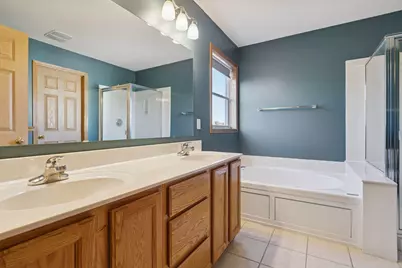 4905 Narcissus Lane N, Plymouth, MN 55446 - Photo 16