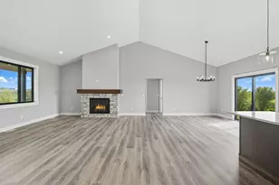 1252 195th Ave, New Richmond, WI 54017 - Photo 8
