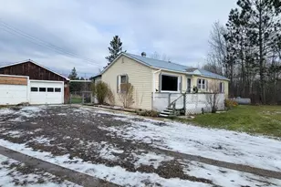 110 NW State Hwy 1, Effie, MN 56639 - Photo 2