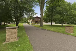 4151 Rice St, Shoreview, MN 55126 - Photo 2