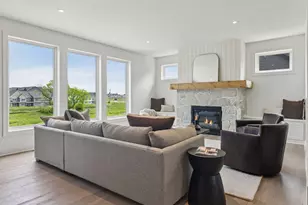 4633 Wolfberry Curv, Minnetrista, MN 55331 - Photo 8