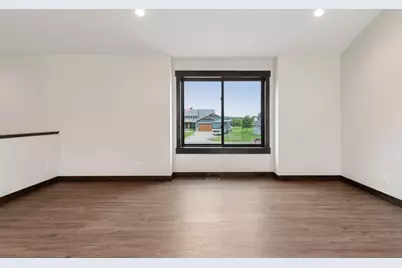 1632 72nd Avenue, Hammond, WI 54015 - Photo 6