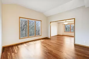 12653 Tiffany Ct, Burnsville, MN 55337 - Photo 6