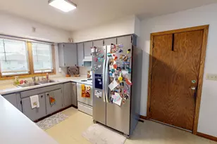 415 2nd St NW, New Richland, MN 56072 - Photo 6